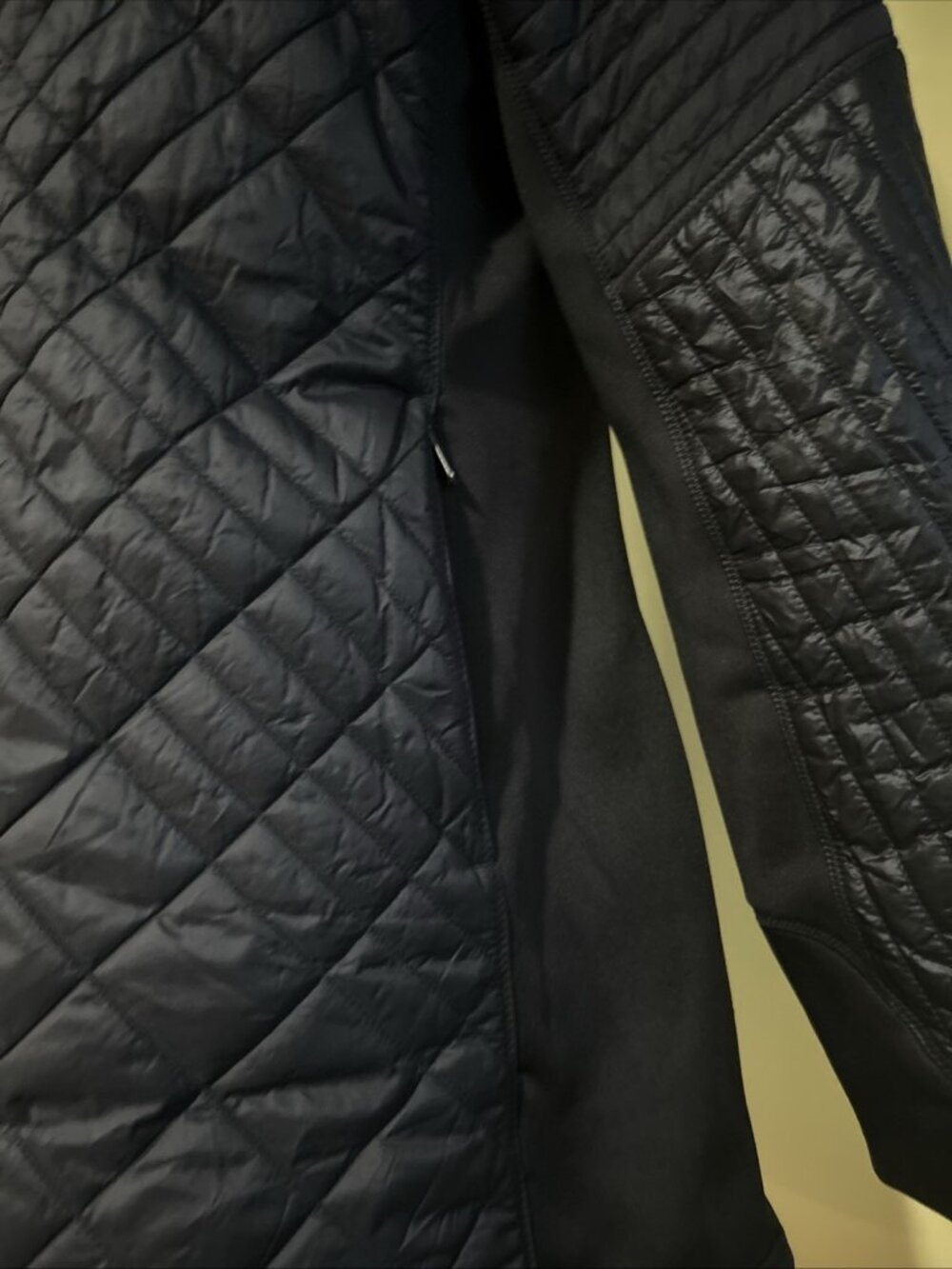Athleta Bayview Hooded Coat Jacket Black Quilted Lightweight Women's Size S - Picture 5 of 14